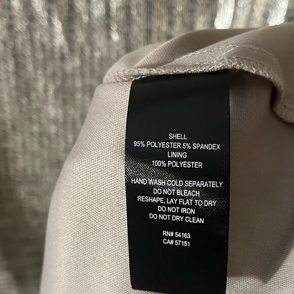 Jessica Howard Gold Metallic Dress Size 8 - Picture 7 of 7